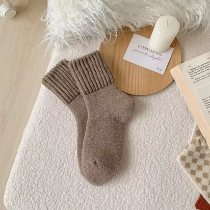 1/5 Pairs Winter Thickened Wool Socks Women’S Breathable Comfortable Plush Low Tube Snow Socks Korean Simple Warm Cashmere Socks