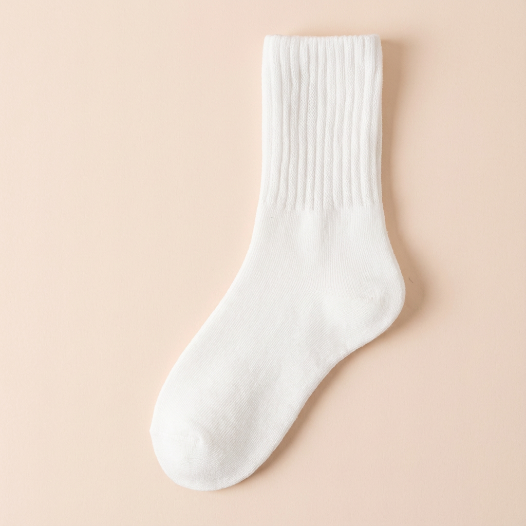 Women’s Winter Thick Wool Socks – Warm, Soft, Breathable (1–5 Pairs)